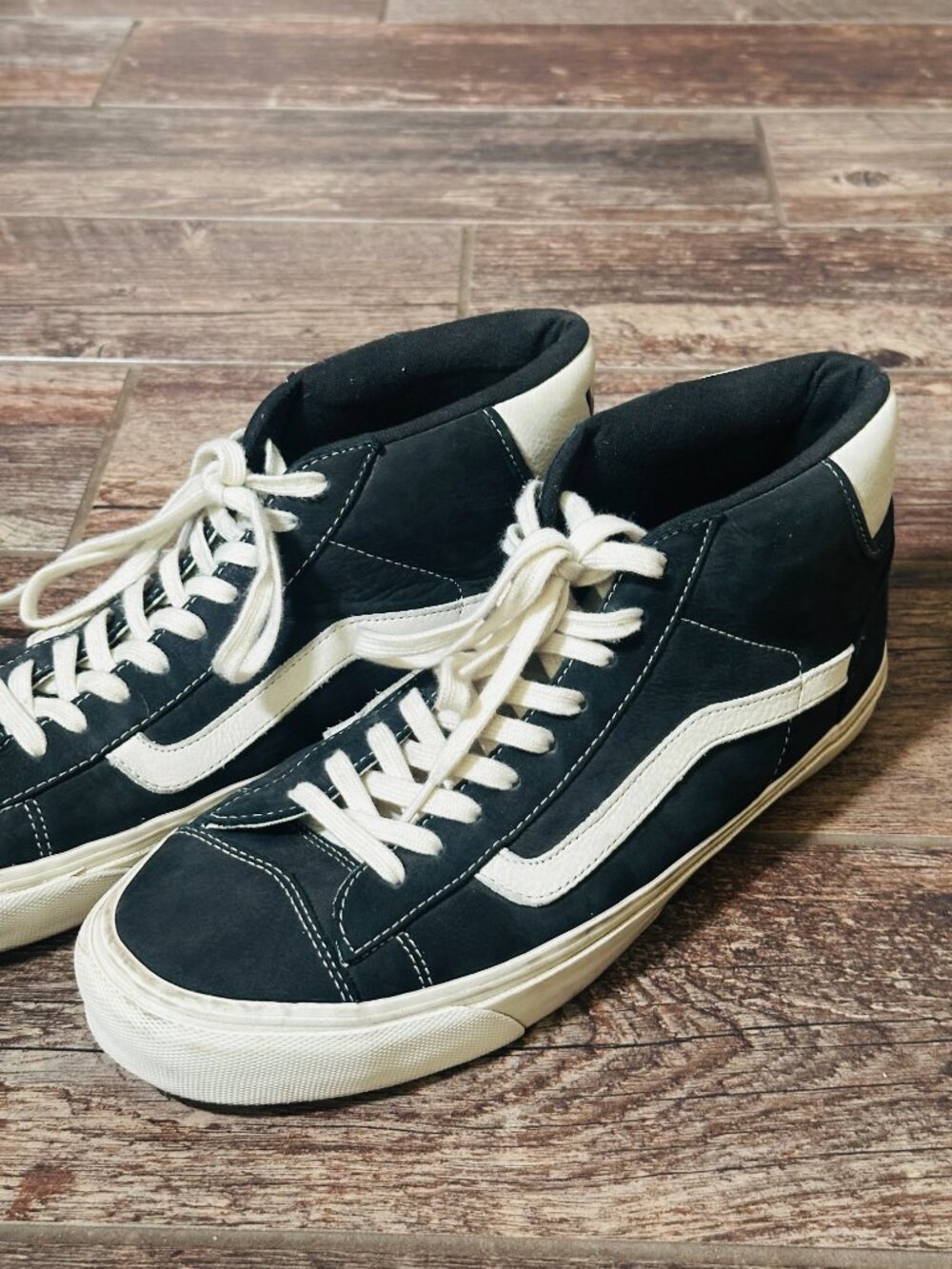 Vans Sk8-Hi Shoes Mens Size 11 Black Suede High Top Skate Sneakers 721454 - Picture 4 of 6
